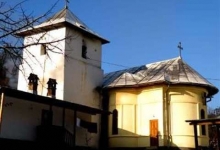 Schitul Iezerul Din Cheia poza